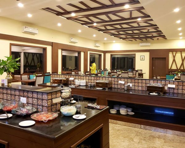 Alaya Resort Dining