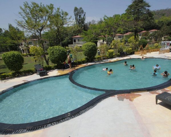 Swimming Pool Manu Maharani