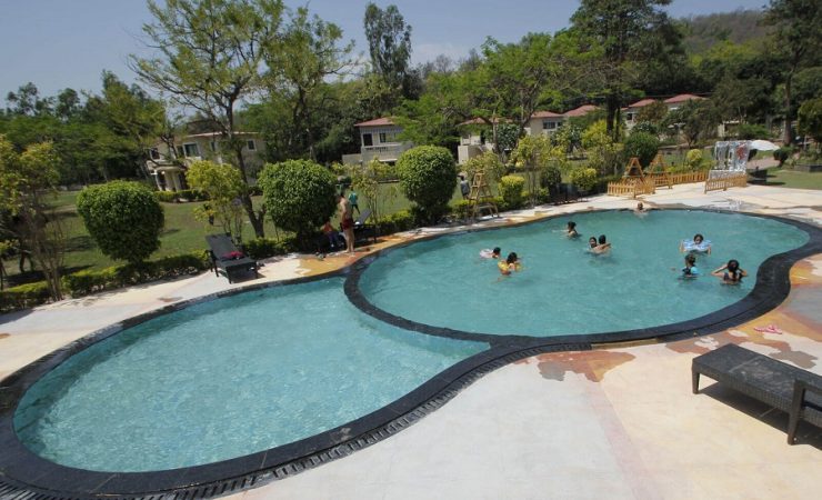Swimming Pool Manu Maharani